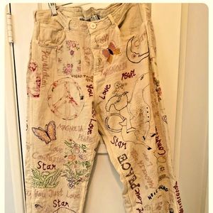 Magnolia Pearl Pants w embroidery all over. Rare find. Worn 3 times.